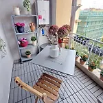 St Peter Giant Apartment