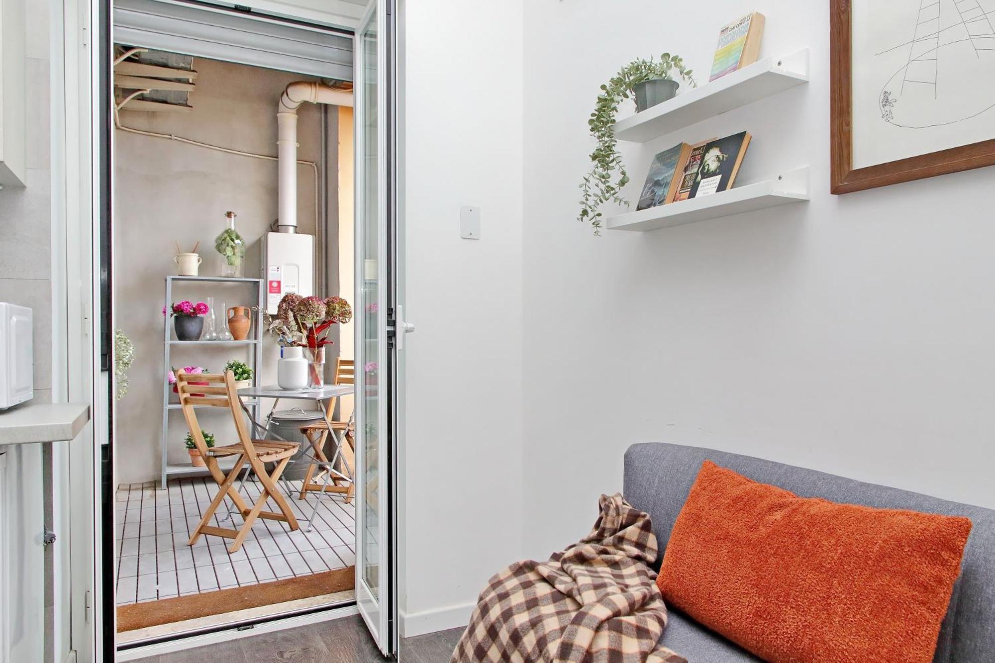 St Peter Giant Apartment *