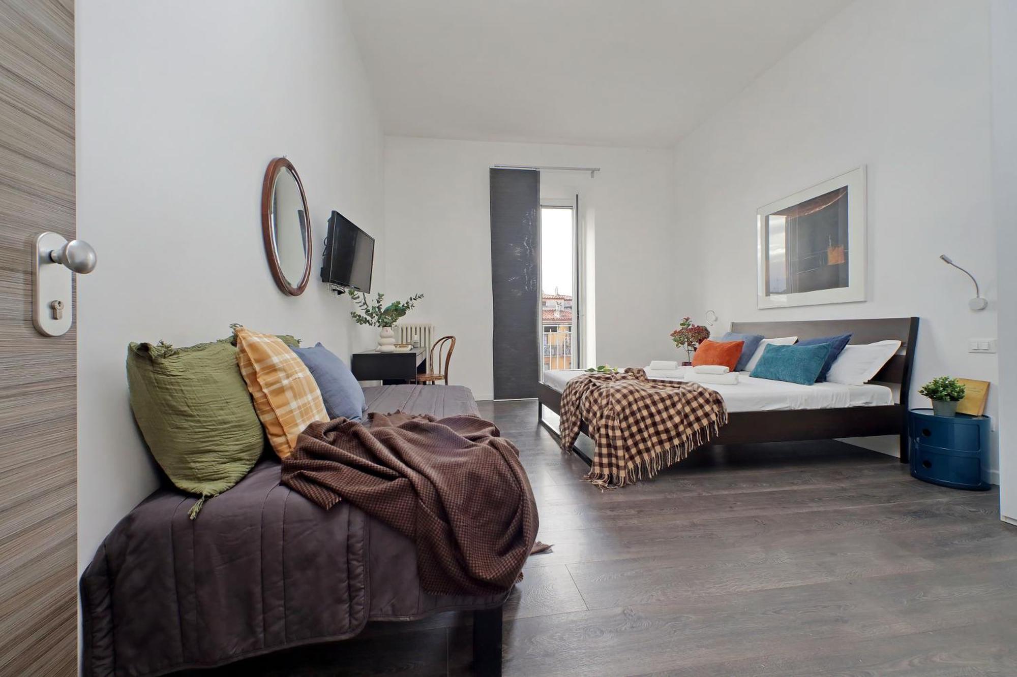St Peter Giant Apartment *