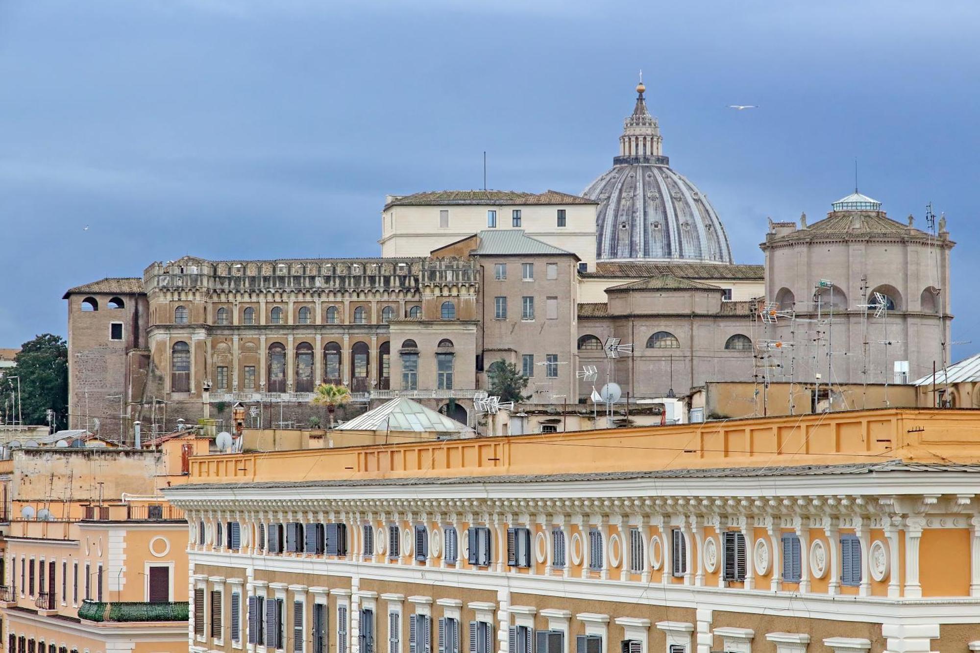 St Peter Giant Apartment Rom
