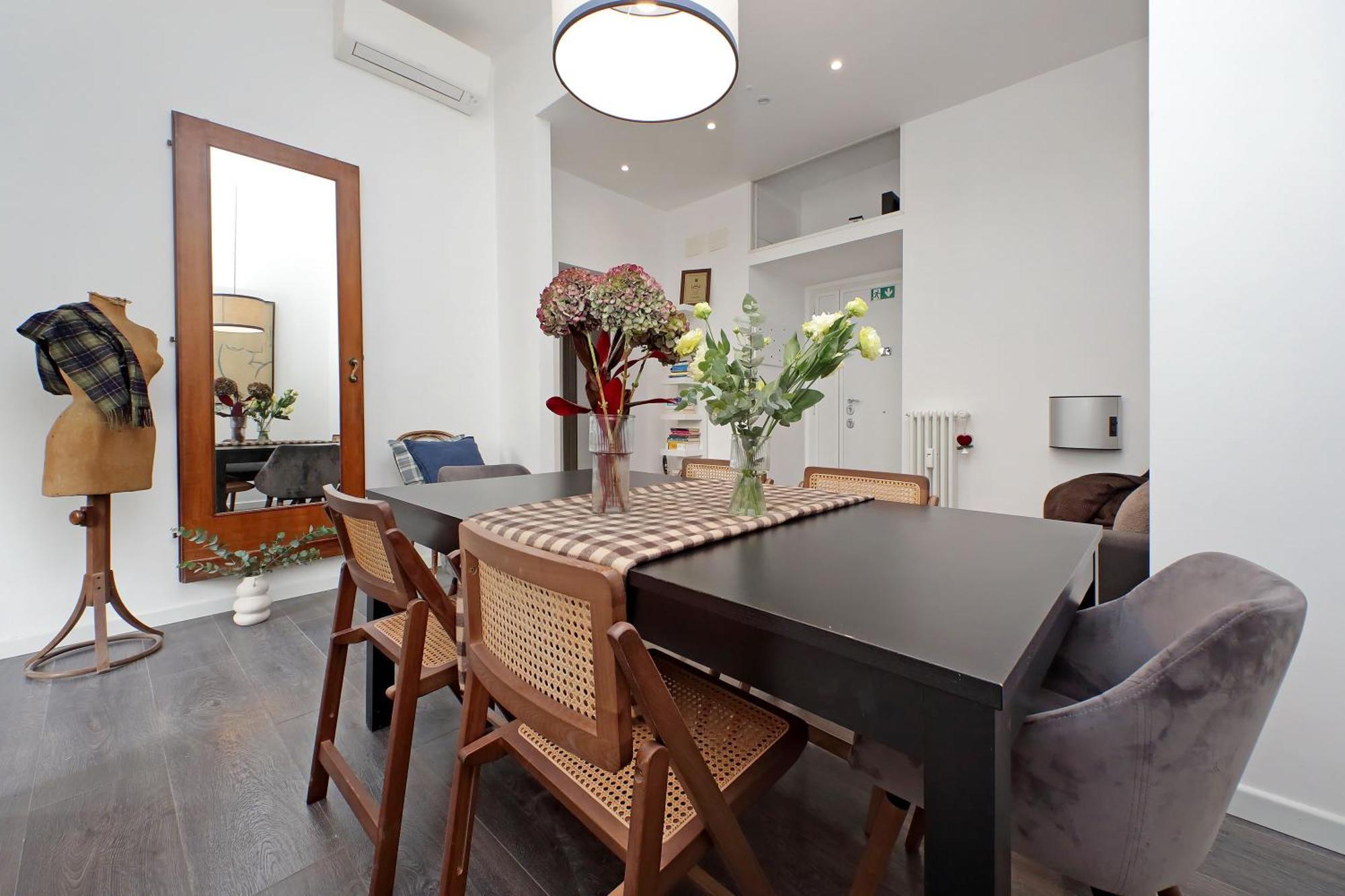 St Peter Giant Apartment Rom